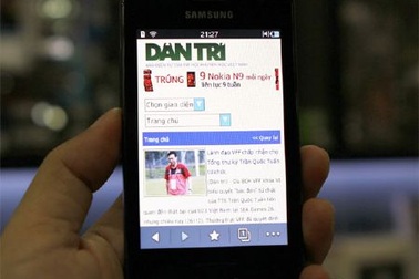 Đập hộp Samsung Wave M chạy Bada 2.0 đầu tiên