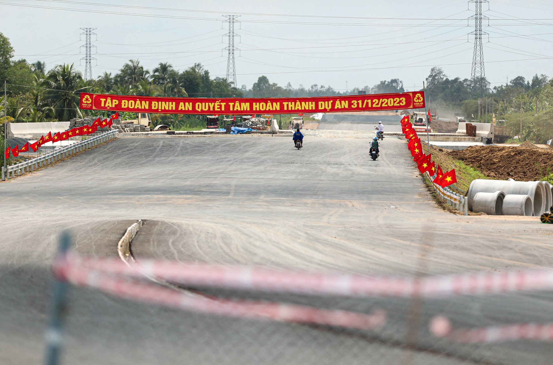 Cầu Mỹ Thuận 2 hợp long nối đôi bờ sông Tiền - 7 Cầu Mỹ Thuận 2 hợp long nối đôi bờ sông Tiền - 7