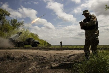 Ukraine dồn dập phát tín hiệu phản công