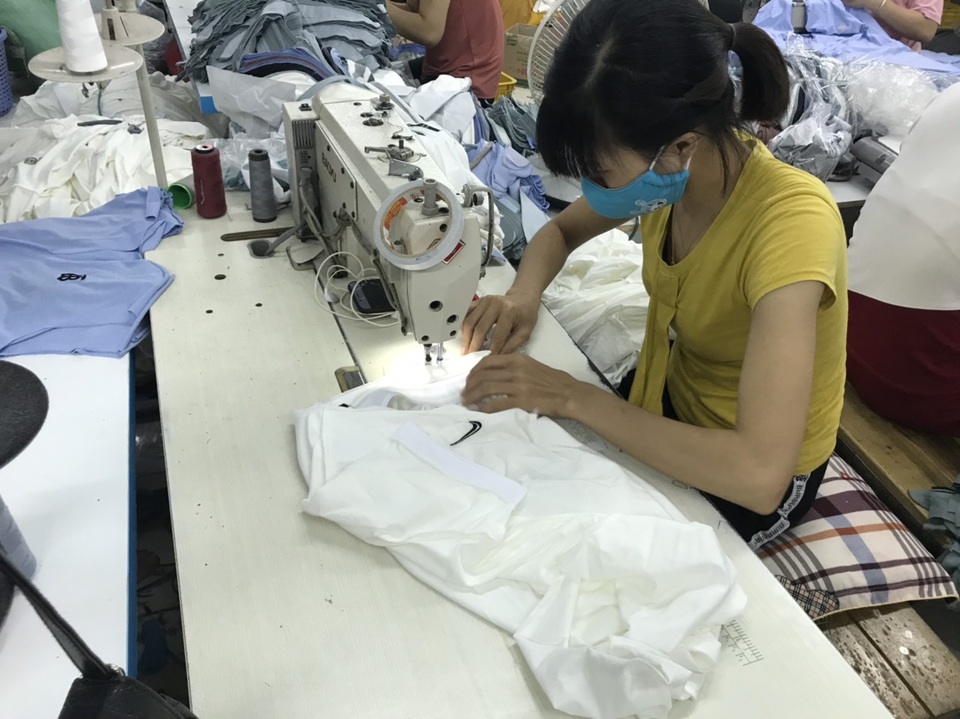 Một DN bị nghi làm giả hàng nghìn sản phẩm Adidas, Nike, Gucci, Lacoste - 1 Một DN bị nghi làm giả hàng nghìn sản phẩm Adidas, Nike, Gucci, Lacoste - 1