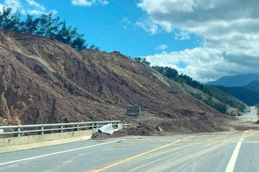 Huyện miền núi ở Thừa Thiên Huế có nguy cơ sạt lở