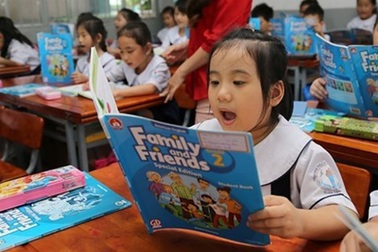 Cảnh báo giá sách giáo khoa lớp 1 năm 2021 sẽ tăng gấp đôi