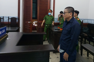 Thiếu tá công an ở TPHCM làm giả 7 văn bản tố tụng