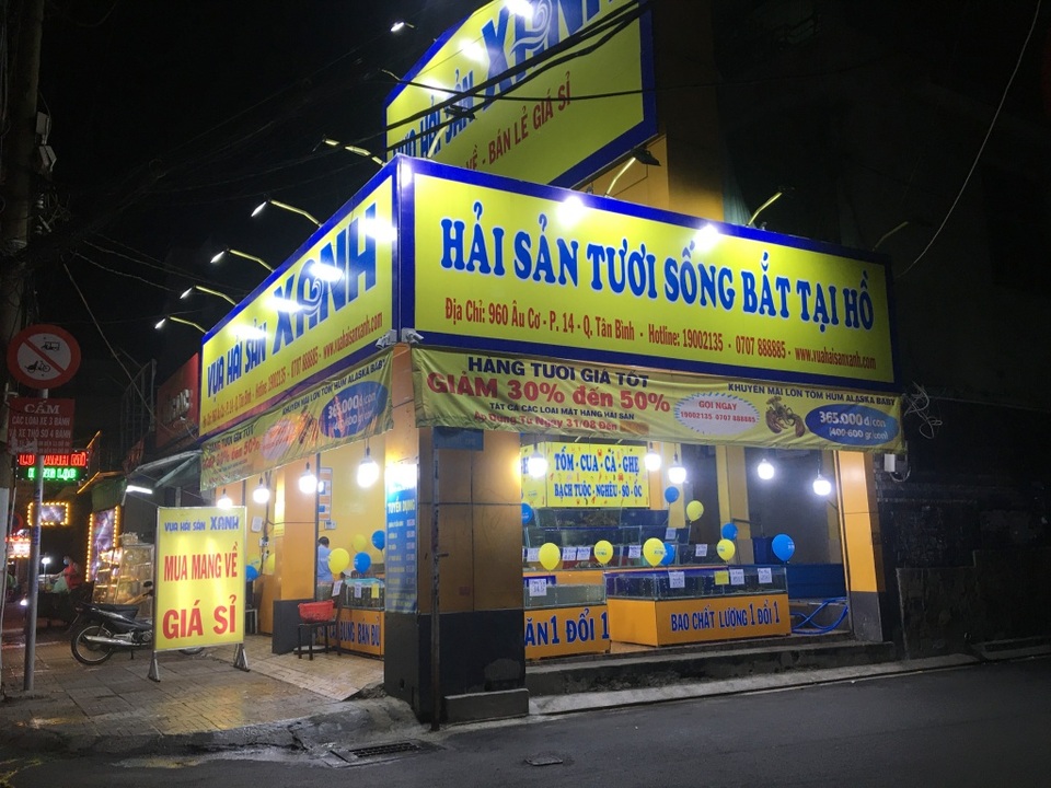 TPHCM: Chuỗi hải sản tươi sống “mọc như nấm sau mưa”, dù lỗ cũng cố cầm cự - 1 TPHCM: Chuỗi hải sản tươi sống “mọc như nấm sau mưa”, dù lỗ cũng cố cầm cự - 1