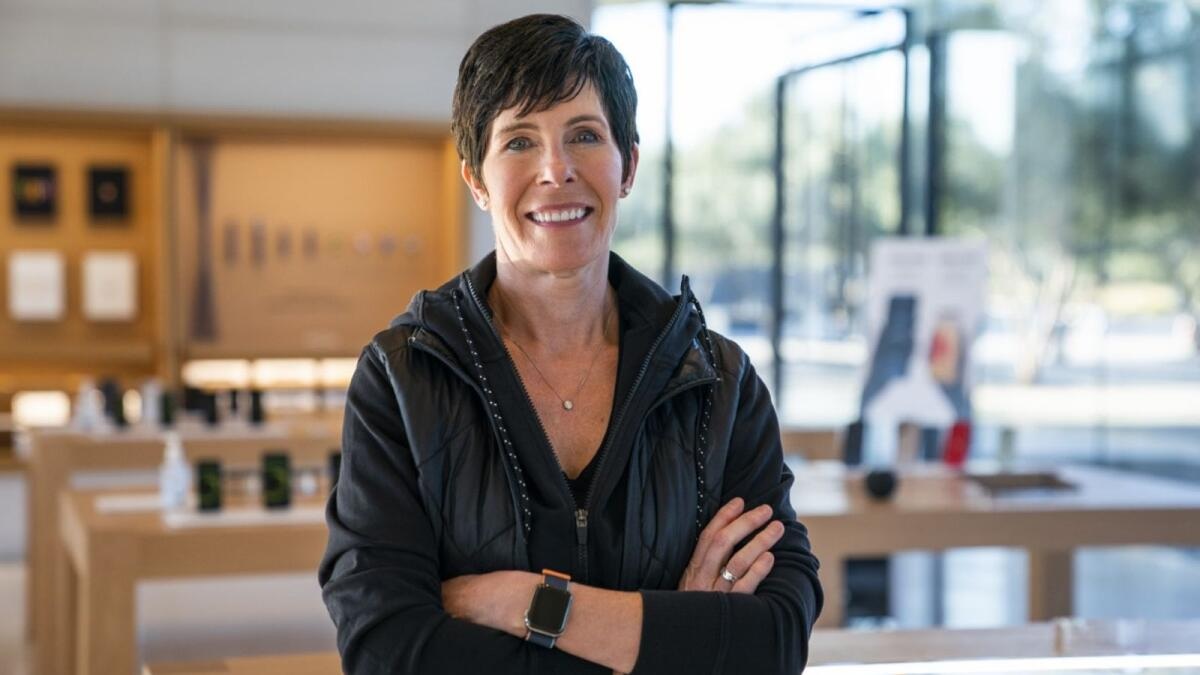 Những gương mặt sáng giá có thể thay Tim Cook ngồi vào ghế CEO tại Apple - 5 Những gương mặt sáng giá có thể thay Tim Cook ngồi vào ghế CEO tại Apple - 5