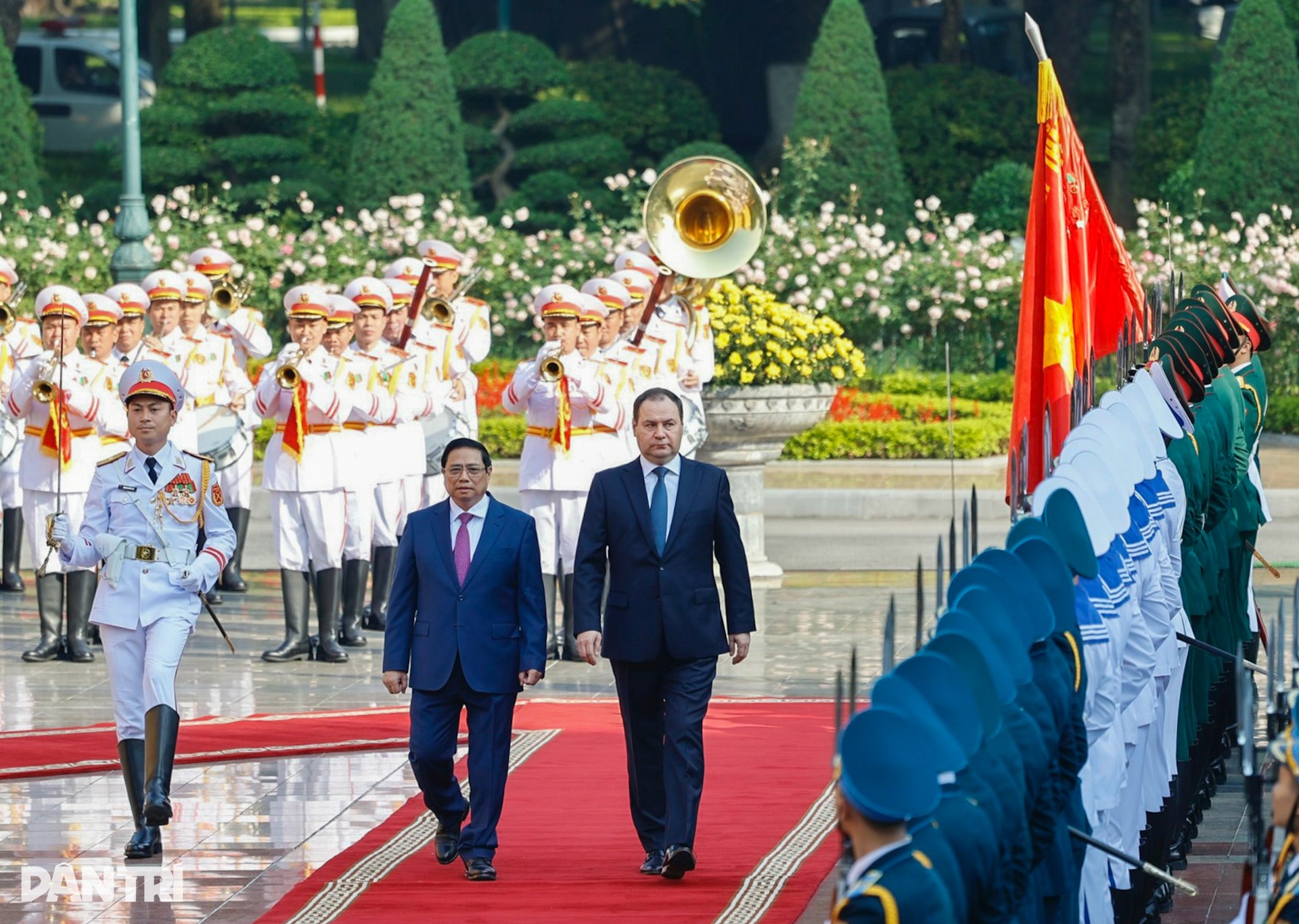 Thủ tướng Phạm Minh Chính chủ trì lễ đón Thủ tướng Belarus thăm Việt Nam - 3 Thủ tướng Phạm Minh Chính chủ trì lễ đón Thủ tướng Belarus thăm Việt Nam - 3