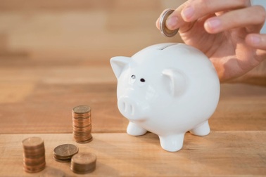 Giả nghèo để dạy con, nên chăng?