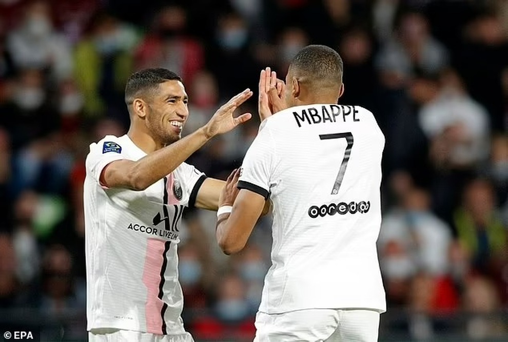 Vắng Messi, PSG nhọc nhằn đánh bại Metz nhờ cú đúp của Hakimi - 1 Vắng Messi, PSG nhọc nhằn đánh bại Metz nhờ cú đúp của Hakimi - 1