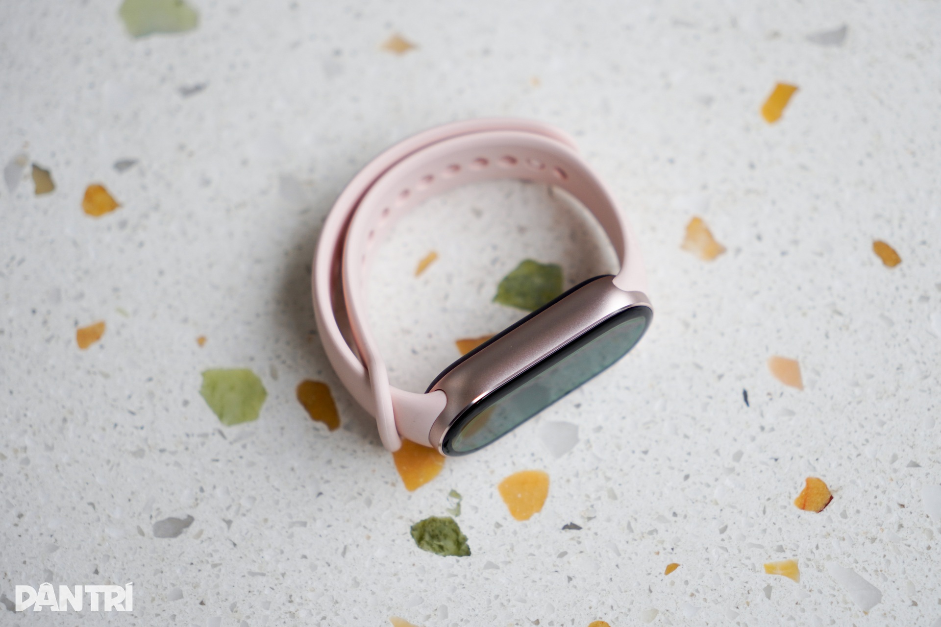 Đánh giá vòng đeo tay thông minh Xiaomi Smart Band 10: Dành cho ai? - 3 Đánh giá vòng đeo tay thông minh Xiaomi Smart Band 10: Dành cho ai? - 3