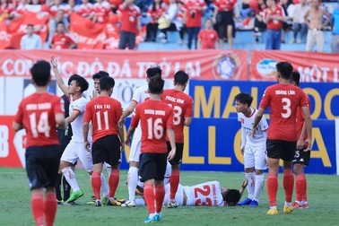 Huỳnh Tấn Tài: “Tôi không nghĩ chấn thương của Văn Hào lại nặng vậy”