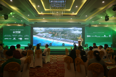 Bùng nổ giao dịch tại lễ mở bán dự án đất nền mặt biển Green Dragon City