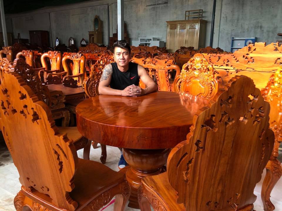 Vì sao những ca sĩ có cát- sê “khủng” bỏ nghề, đi làm thợ mộc, nuôi heo? - 6 Vì sao những ca sĩ có cát- sê “khủng” bỏ nghề, đi làm thợ mộc, nuôi heo? - 6