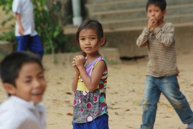 Hãy “tiếp bước cho em đến trường”