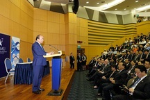 Thủ tướng kêu gọi du học sinh Việt tại Singapore về nước khởi nghiệp