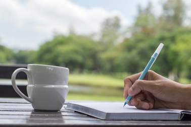 Ô nhiễm ánh sáng - nguy cơ thầm lặng cho sức khỏe đôi mắt