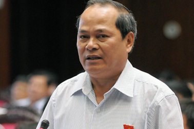 “Hãy khoan sức dân, dừng thu phí bảo trì đường bộ với xe máy”