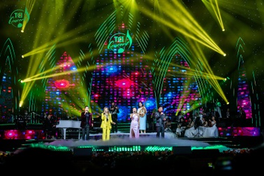 Dàn sao góp mặt tại nhạc hội tri ân khách hàng của Thu Cúc TCI