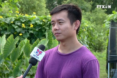 Chân dung người nông dân Mỹ gốc Việt bên bờ sông Mississippi