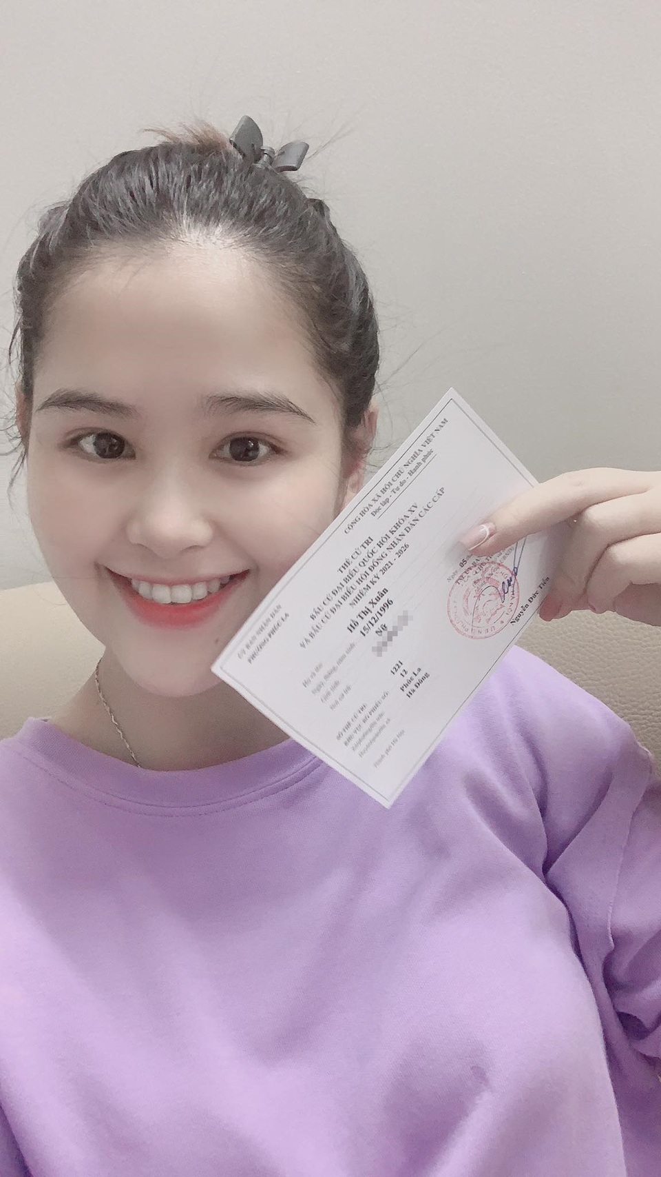 Bạn trẻ phủ kín mạng xã hội bằng hình ảnh nô nức đi bầu cử - 8