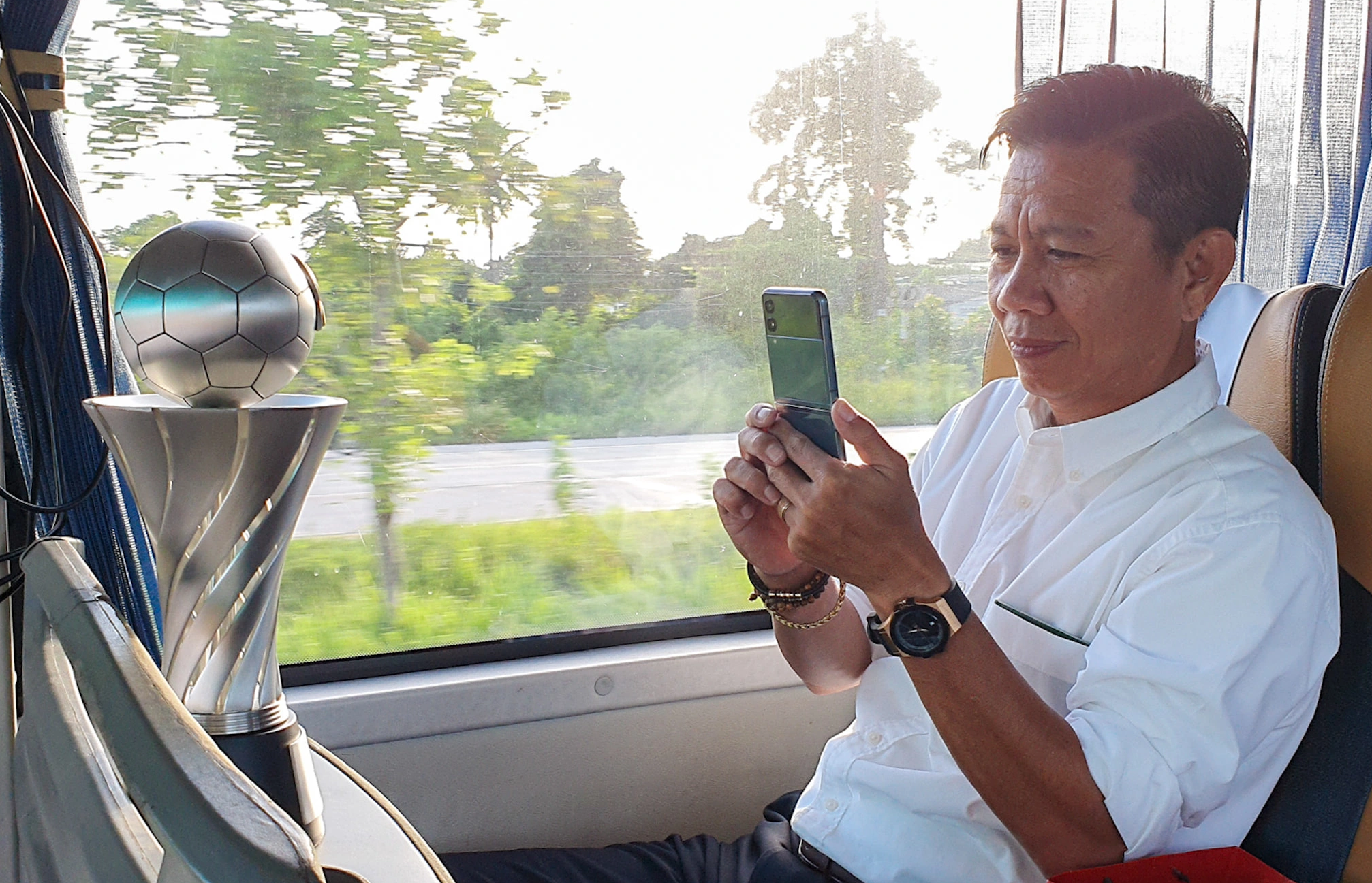 HLV Hoàng Anh Tuấn: “Bóng đá Indonesia không mạnh ở lứa tuổi U23” - 1 HLV Hoàng Anh Tuấn: “Bóng đá Indonesia không mạnh ở lứa tuổi U23” - 1
