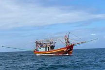 Bị cuốn vào máy tời tàu cá, một ngư dân tử vong