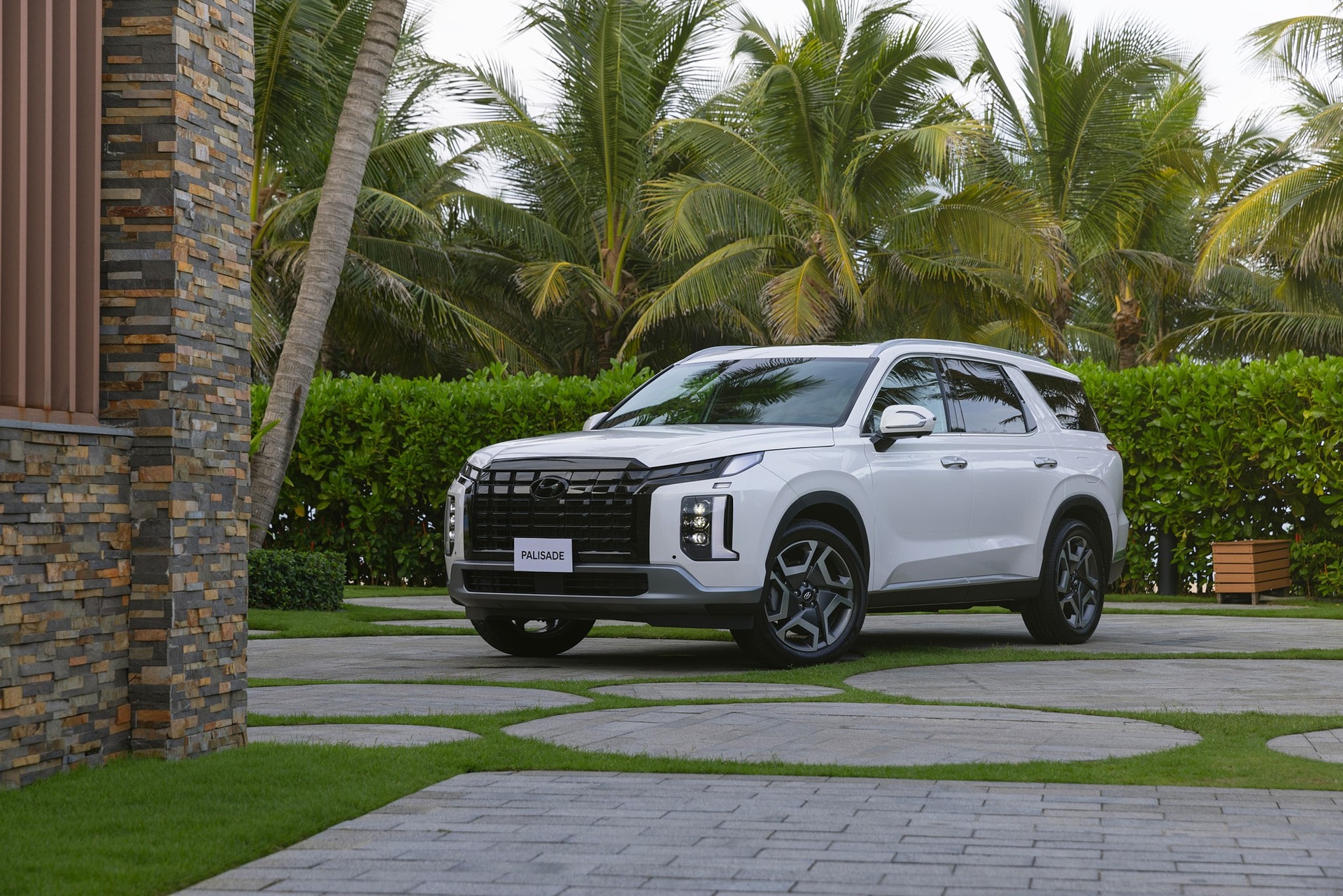 Hyundai Palisade Hybrid 2026 ra mắt: Có gì để xứng danh đàn anh Santa Fe? - 19 Hyundai Palisade Hybrid 2026 ra mắt: Có gì để xứng danh đàn anh Santa Fe? - 19