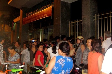 Một bảo vệ đột tử tại trường học