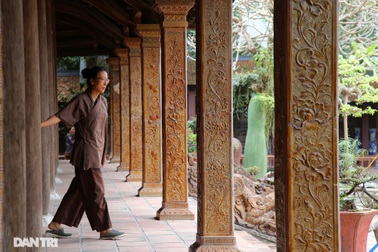 Chùa "gốm sứ" xây từ hàng vạn tác phẩm thủ công truyền thống ở Bát Tràng