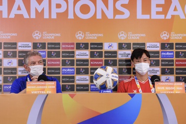 HLV Gede: "BG Pathum Utd là thử thách lớn với CLB Viettel"