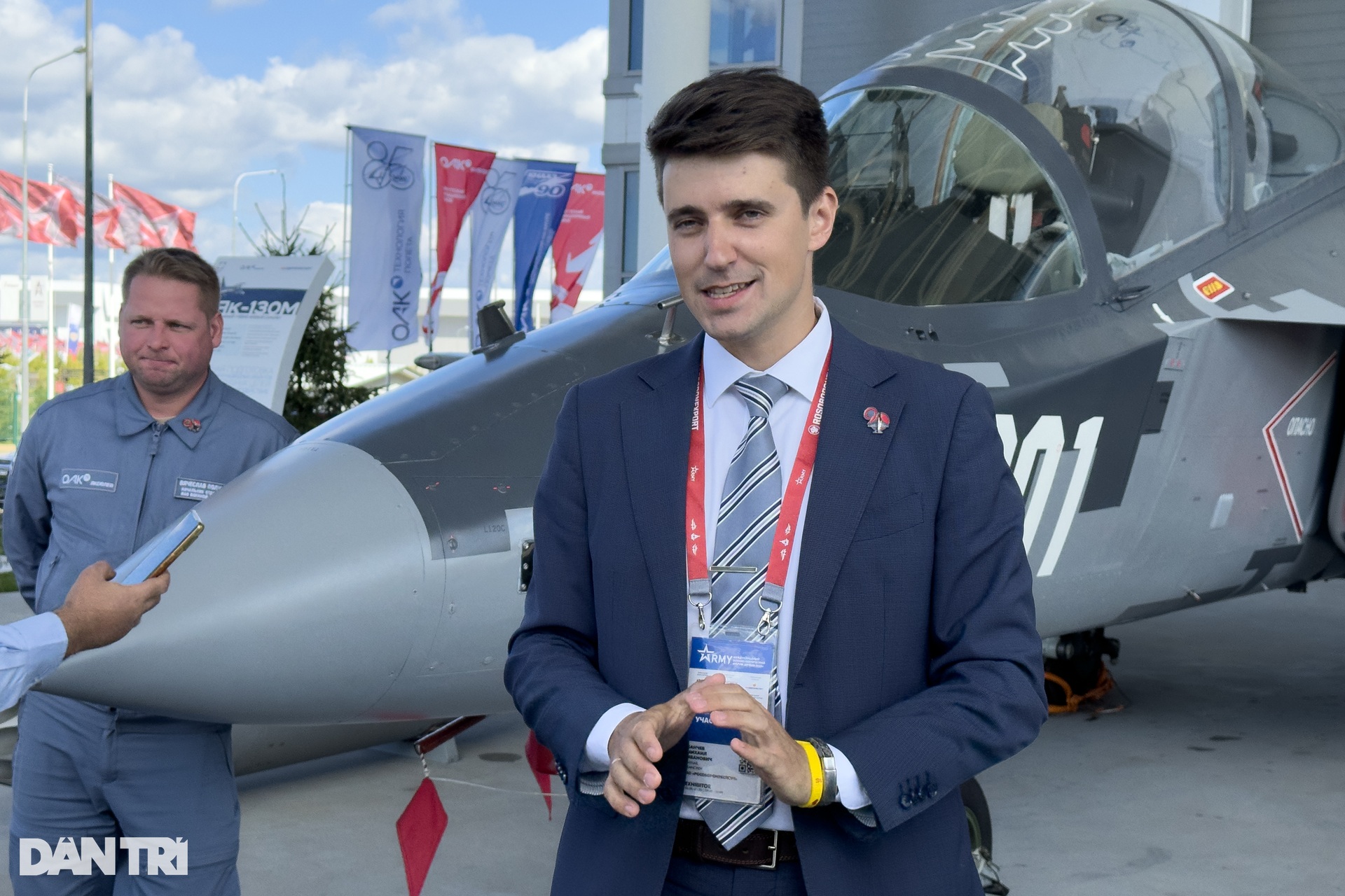 Nga hé lộ phiên bản nâng cấp máy bay Yak-130 có trong Không quân Việt Nam - 2 Nga hé lộ phiên bản nâng cấp máy bay Yak-130 có trong Không quân Việt Nam - 2