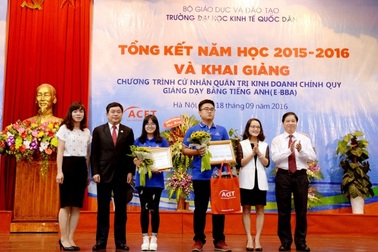 ĐH Kinh tế quốc dân: Khai giảng chương trình cử nhân Quản trị kinh doanh bằng tiếng Anh