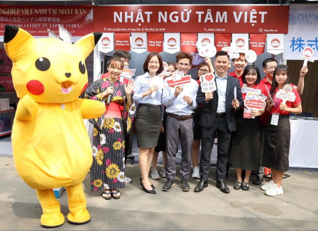 Nhật Ngữ Tâm Việt tham gia JVF lần thứ 8 - 2 Nhật Ngữ Tâm Việt tham gia JVF lần thứ 8 - 2