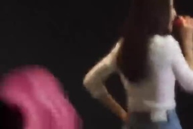 Jisoo xuất hiện rạng rỡ, nói tiếng Việt