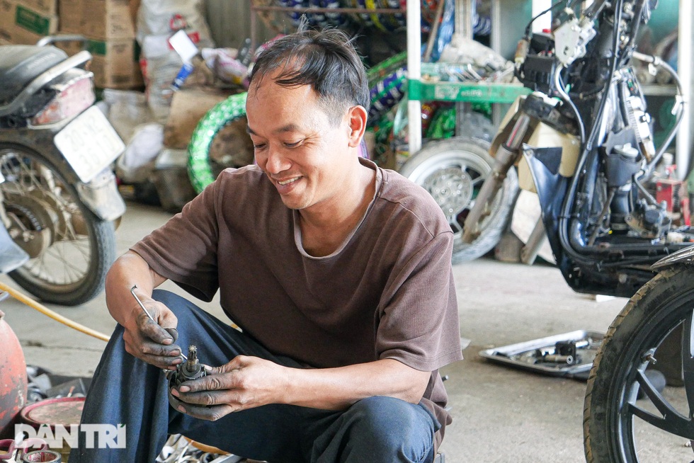 Ở thành phố mới: Thu nửa triệu/ngày nhờ trà đá, sống khỏe nhờ làm công nhân - 5 Ở thành phố mới: Thu nửa triệu/ngày nhờ trà đá, sống khỏe nhờ làm công nhân - 5
