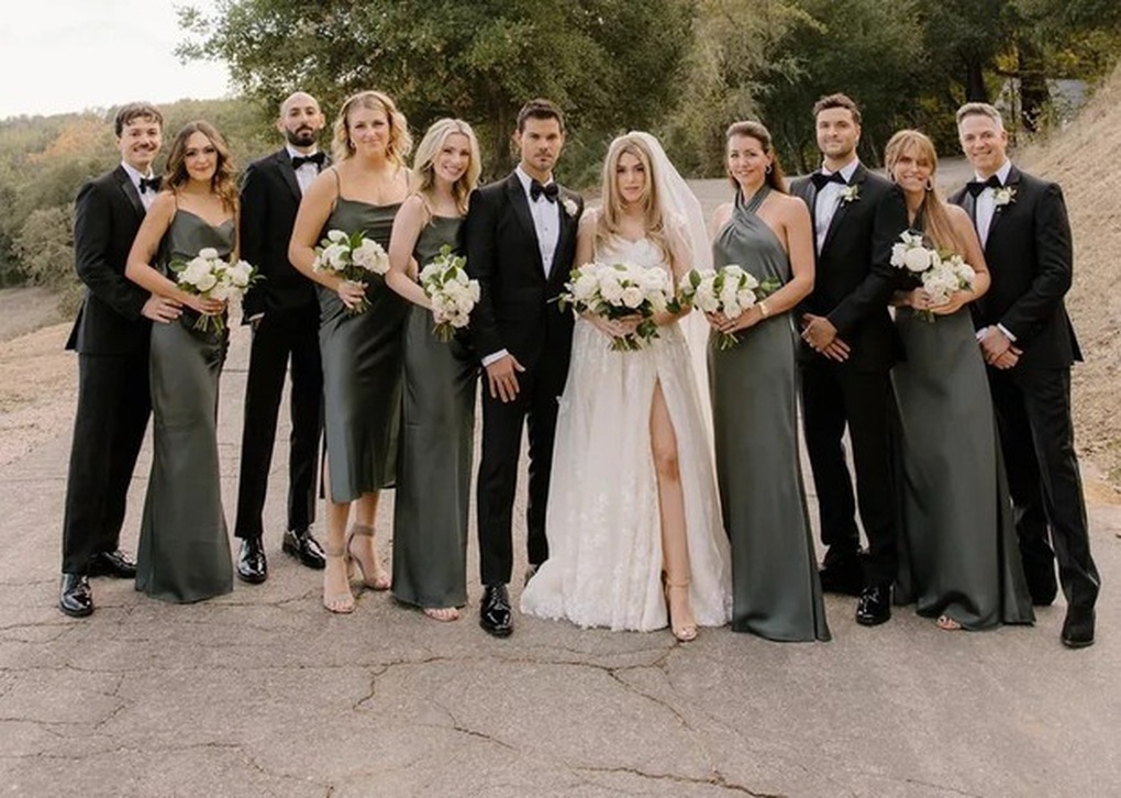 Hôn lễ cổ tích và bà xã xinh như minh tinh của người sói Taylor Lautner - 4 Hôn lễ cổ tích và bà xã xinh như minh tinh của người sói Taylor Lautner - 4