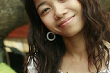 Đối thoại với Cấn Vân Khánh về văn trẻ, sex và tình yêu