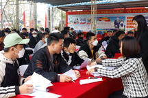 Làm giàu nhờ nguồn ngoại hối chảy về