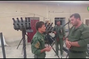 IS qua mặt Không quân Mỹ bằng vũ khí giả