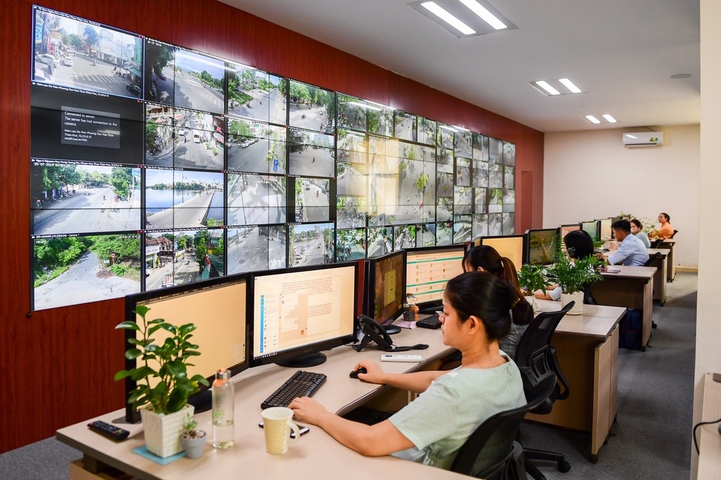 Chuyển đổi số nhìn từ thành công xây dựng chính quyền số ở Huế - 2 Chuyển đổi số nhìn từ thành công xây dựng chính quyền số ở Huế - 2