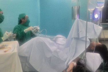 Parafin ống nhựa: Kéo dài sự sống cho những bệnh nhân liệt giường