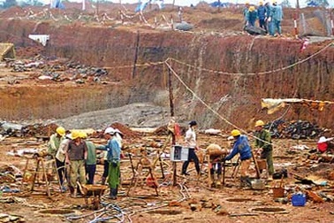 Hơn 24.000 lao động nước ngoài làm việc “chui” tại Việt Nam