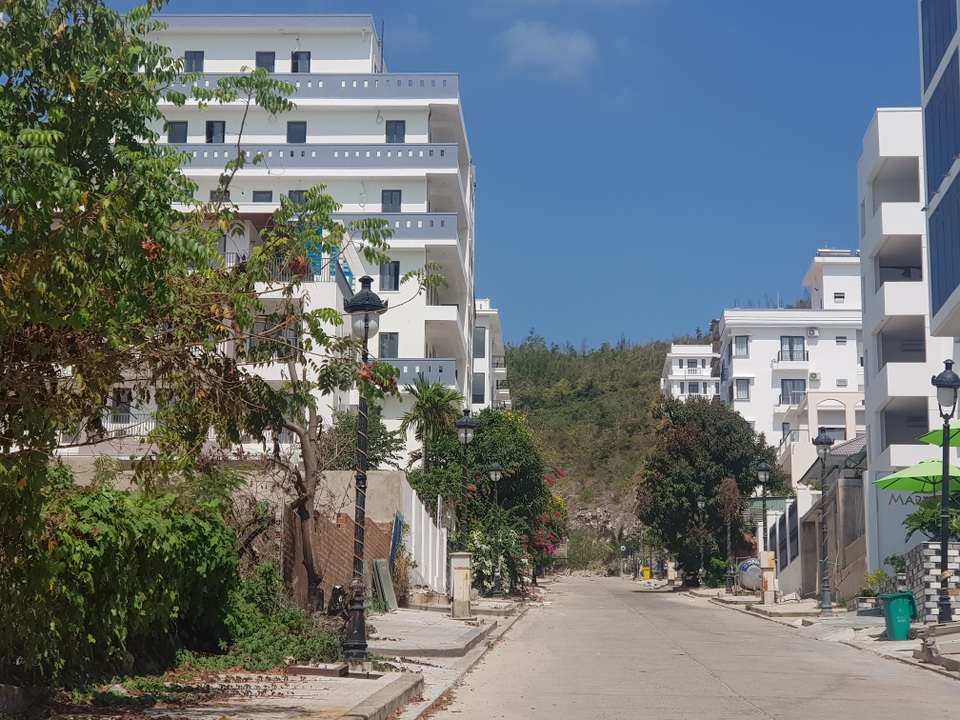 Khánh Hòa kiên quyết xử lý biệt thự xây vượt tầng Ocean View Nha Trang - 2 Khánh Hòa kiên quyết xử lý biệt thự xây vượt tầng Ocean View Nha Trang - 2
