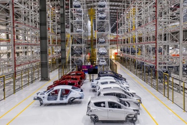 Những cột mốc "đầu tiên" của ngành ô tô Việt Nam trong hành trình 80 năm