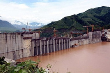 Chạy không tải thành công tổ máy số 4 TĐ Sơn La