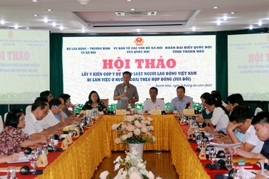 Cần bỏ những bất cập của luật người Việt đi làm việc nước ngoài