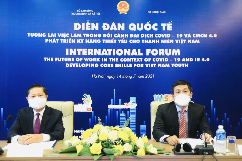 Lao động thanh niên cần được nâng tầm kỹ năng đối mặt với cú sốc kép - 1 Lao động thanh niên cần được nâng tầm kỹ năng đối mặt với cú sốc kép - 1
