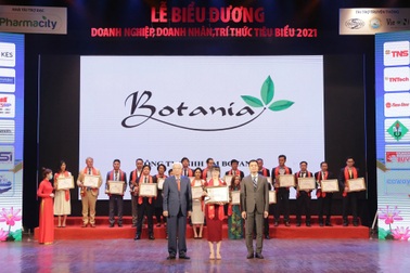 Công ty Botania nhận giải thưởng Top 10 Thương hiệu được tin dùng nhất Việt Nam