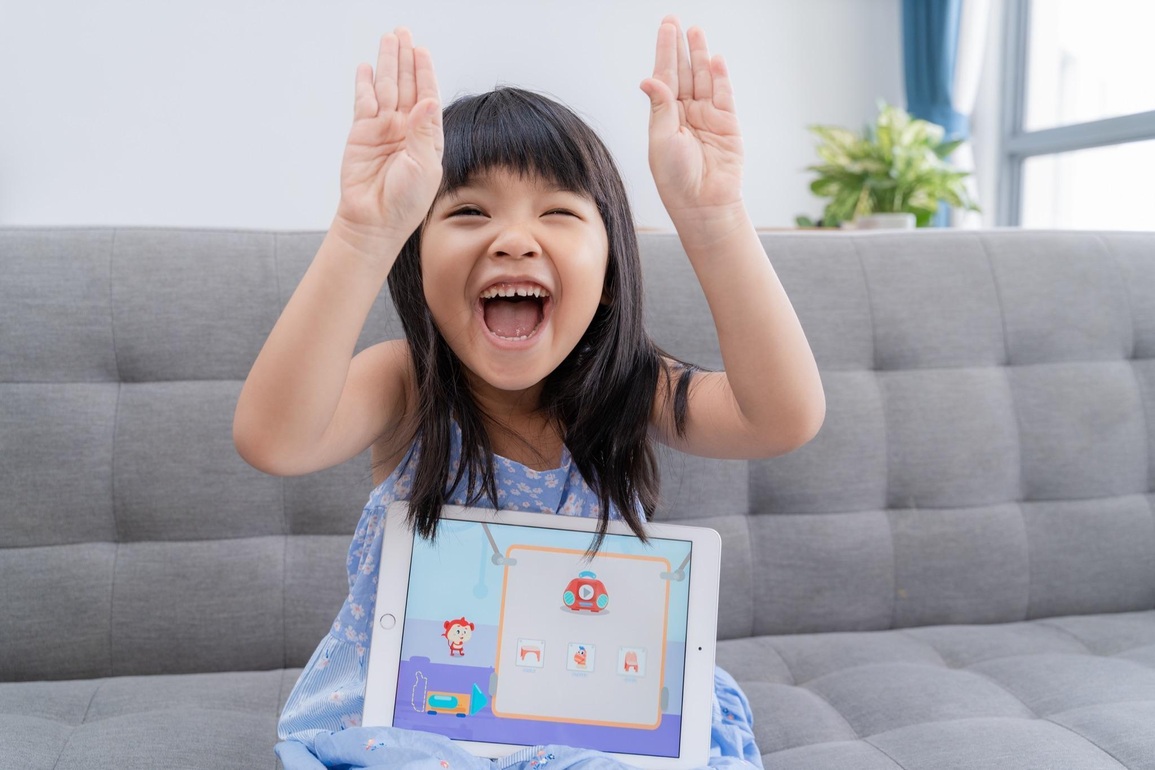 Ứng dụng ICANKId cùng con vào lớp Một nhẹ tênh dù cha mẹ bận rộn - 3 Ứng dụng ICANKId cùng con vào lớp Một nhẹ tênh dù cha mẹ bận rộn - 3