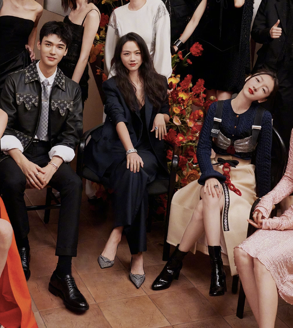 Lùm xùm tranh chỗ tại sự kiện: Khi chỗ VIP đồng nghĩa với quyền lực - 5 Lùm xùm tranh chỗ tại sự kiện: Khi chỗ VIP đồng nghĩa với quyền lực - 5