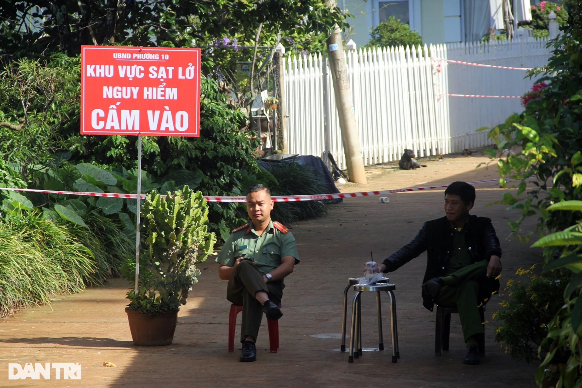 Ẩn họa từ những căn nhà cheo leo vách núi ở Đà Lạt - 10 Ẩn họa từ những căn nhà cheo leo vách núi ở Đà Lạt - 10